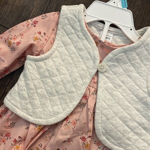 NWT 🫶🏼 CARTERS BABY GIRL DRESS 6 MONTHS